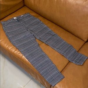 Ankle plaid pants